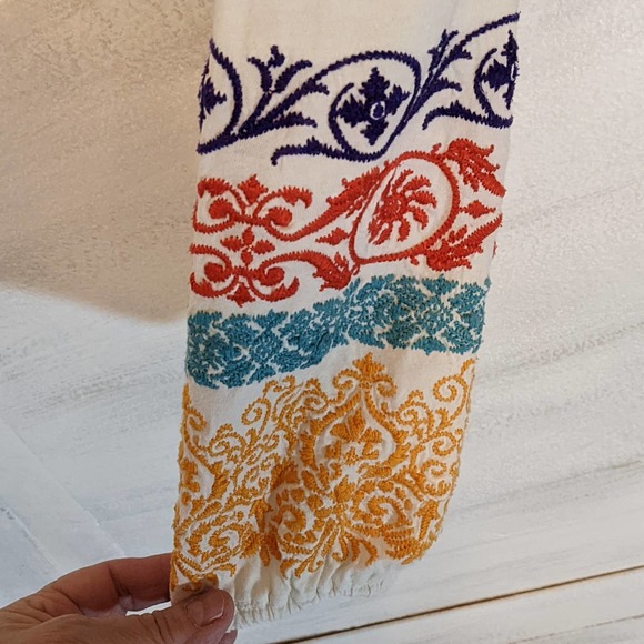 JWLA Johnny Was Embroidered Longer Length Knit Top Size XS - Picture 3 of 4